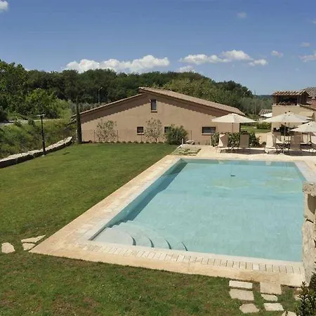 مزرعة للإقامة Molino Della Lodola *