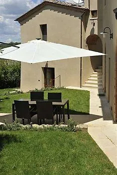 Molino Della Lodola Farm stay