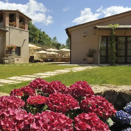 Molino Della Lodola Farm stay *